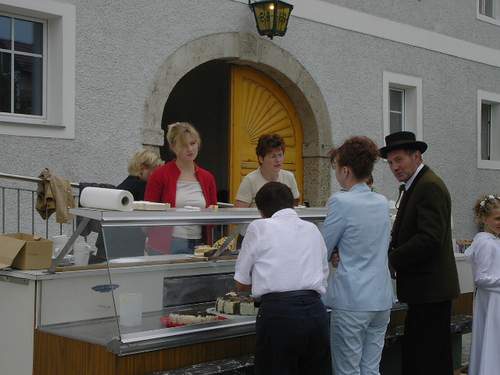 Auch Torten und Kuchen gab es